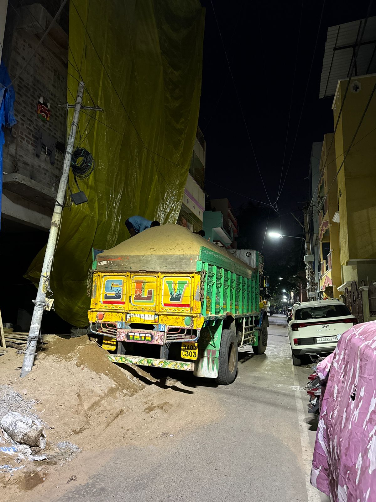 15-22 Ton Vehicle